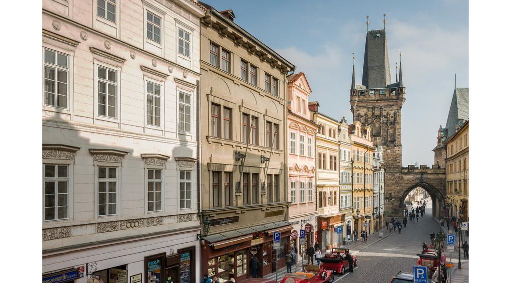Mostecka 12 Prag